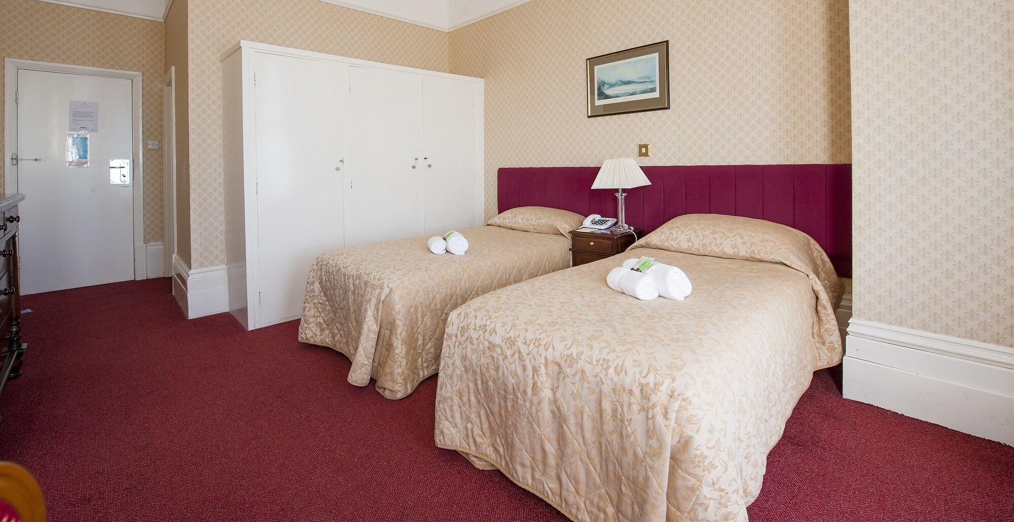 Albany Lions Hotel Eastbourne Zewnętrze zdjęcie