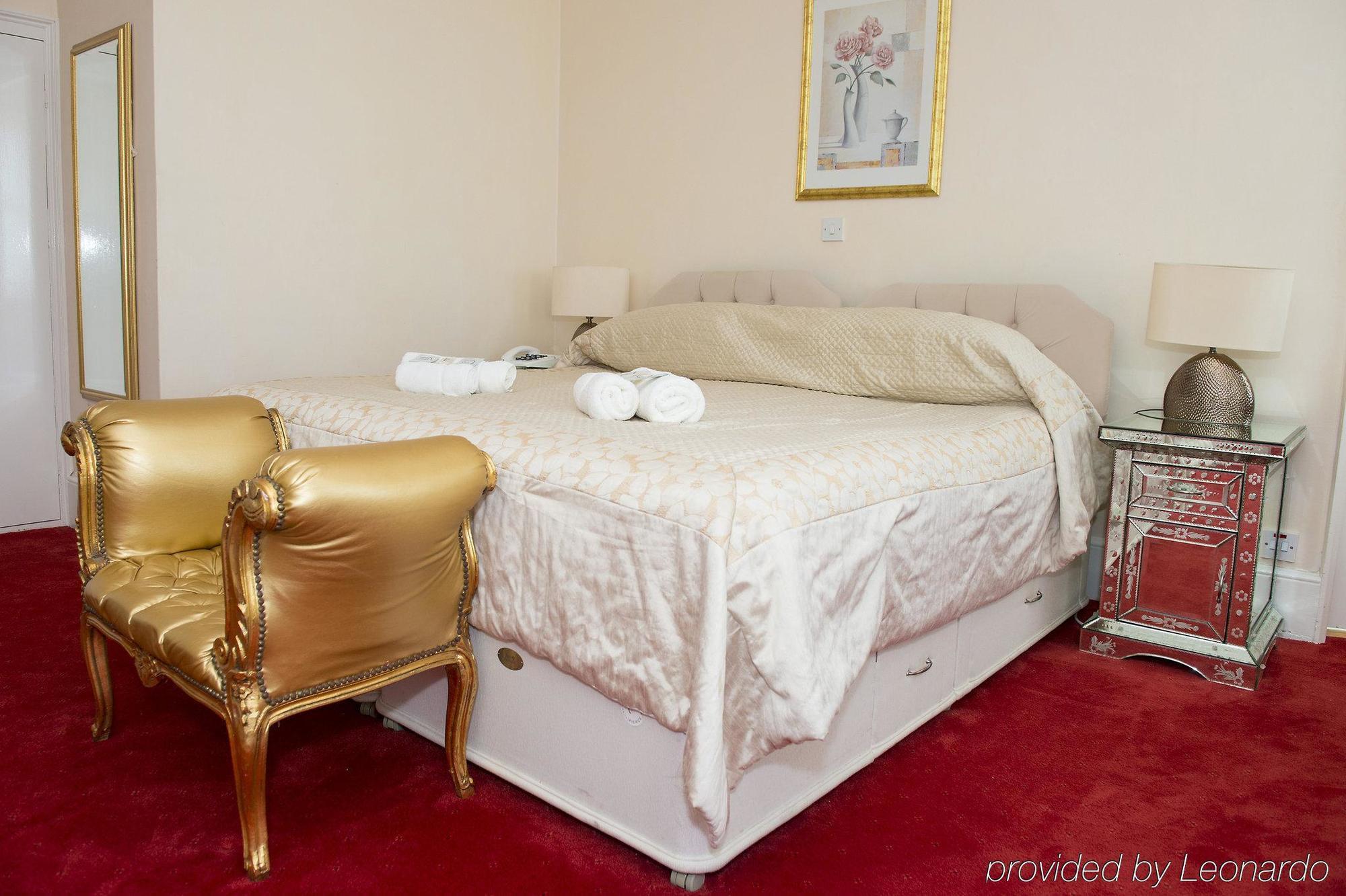 Albany Lions Hotel Eastbourne Zewnętrze zdjęcie