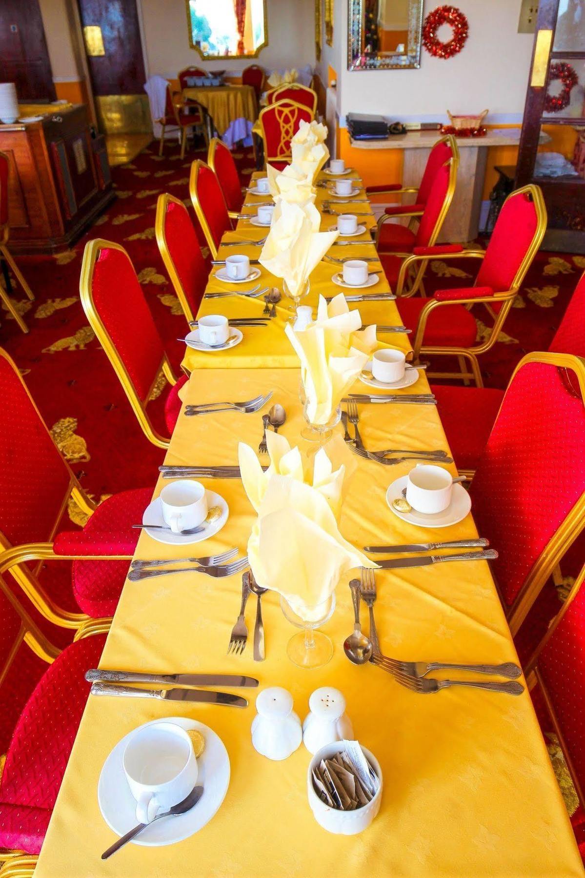 Albany Lions Hotel Eastbourne Zewnętrze zdjęcie